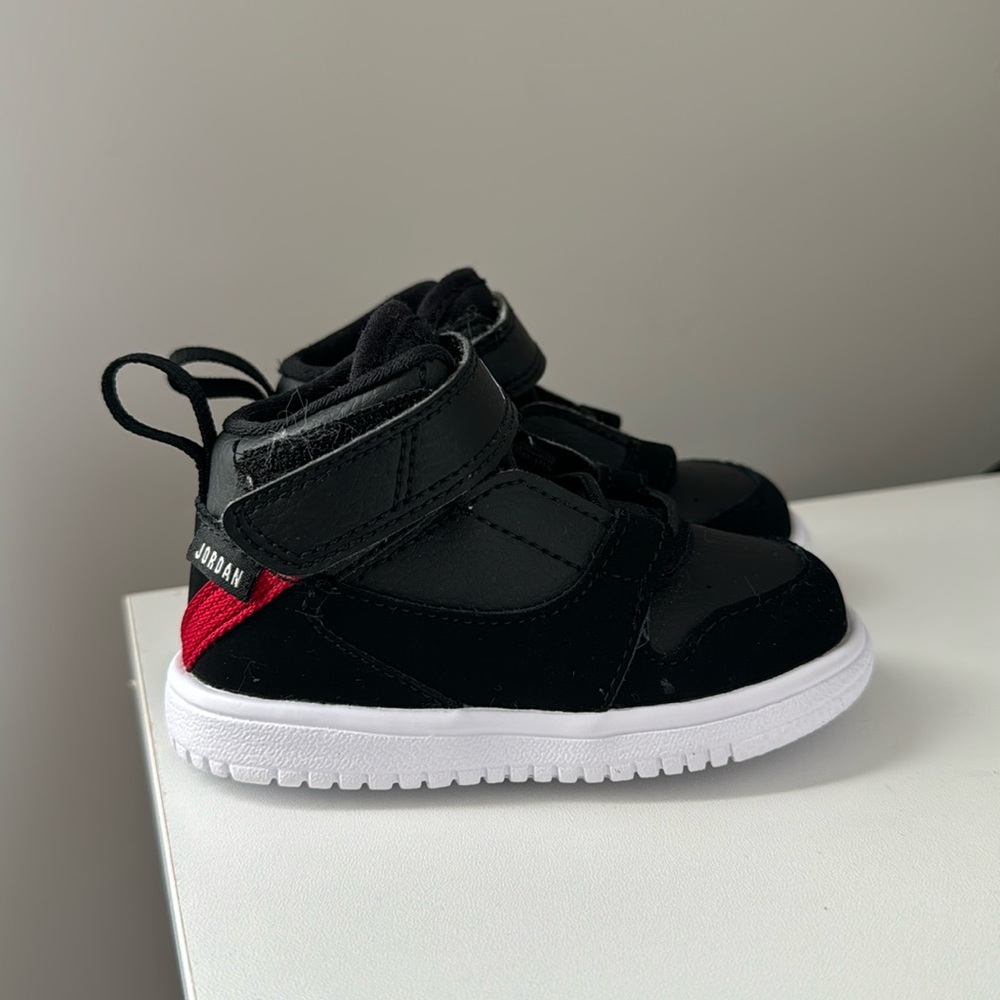 Hermosos tenis de bebé
